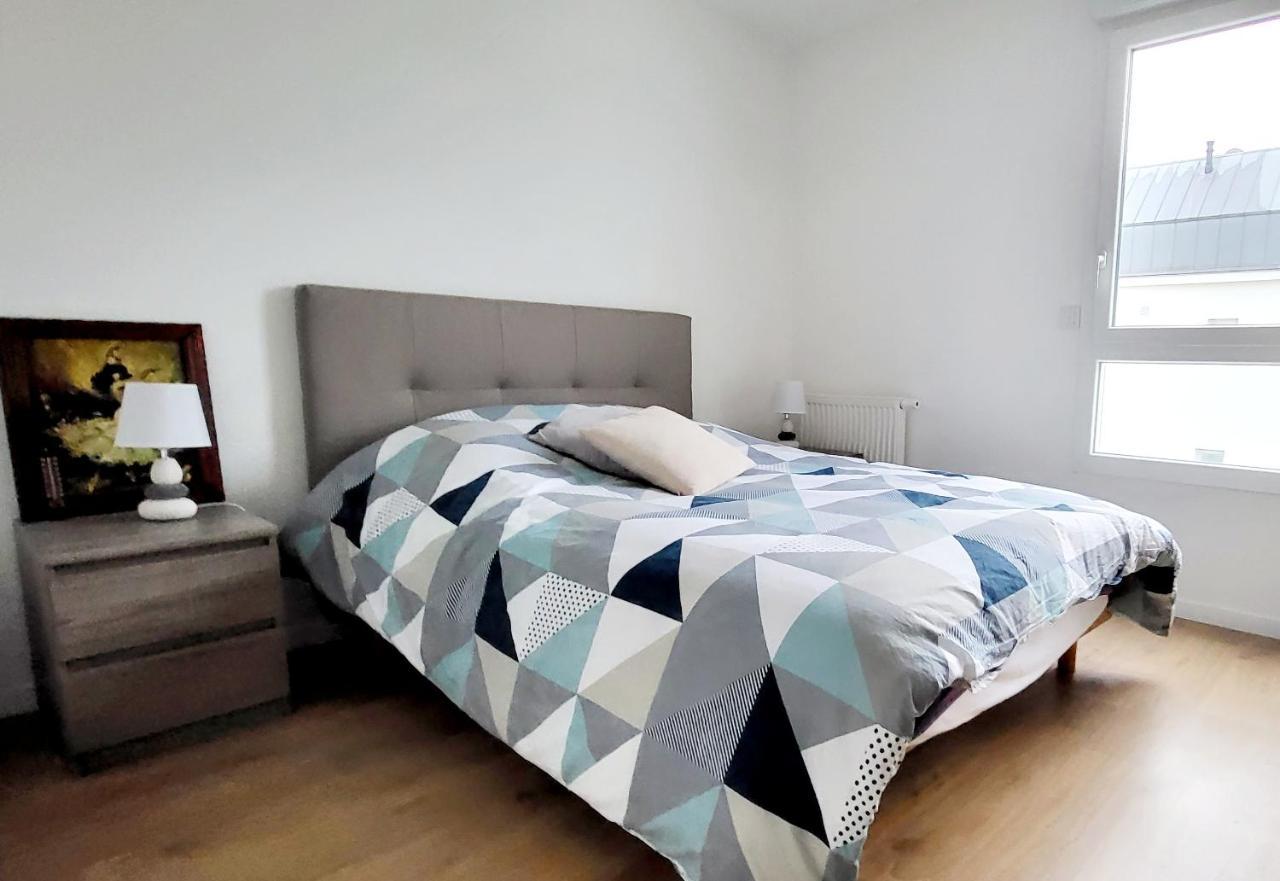 Appartement Moderne Finement Decore Avec Balcon A Vannes Centre Bagian luar foto